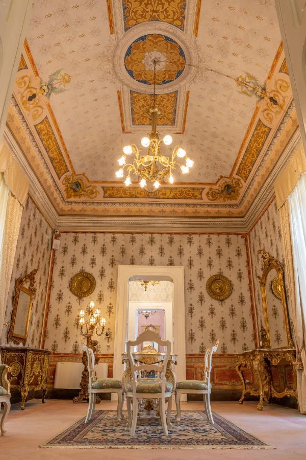 Hotel Il Cavaliere Al Borgo Antico Copertino Exterior foto